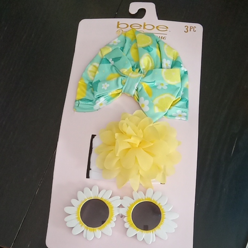 Bebe Kids Lemon Print Headband, Flower Clip, and Sunglasses Set